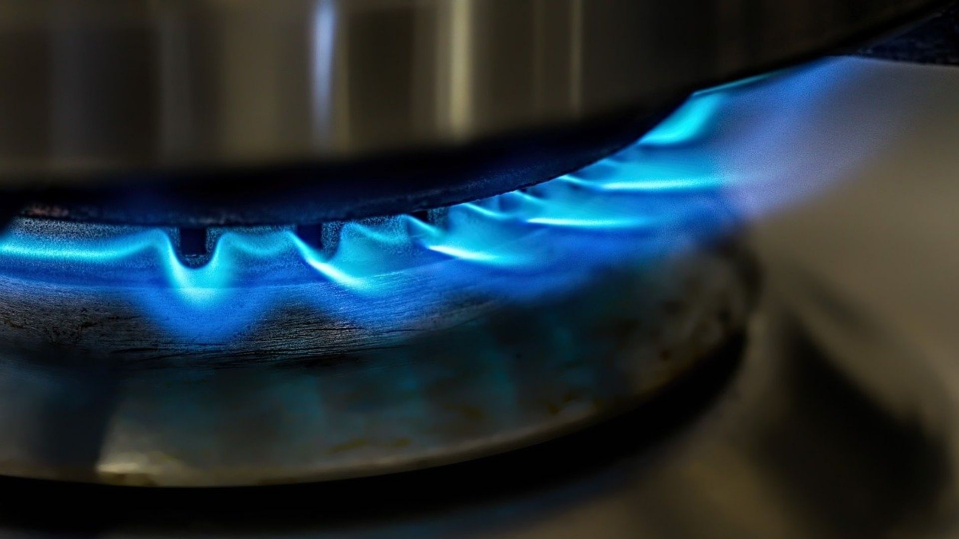 Gas Flame In Commercial Kitchen Workspace